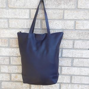 JOY MANGANO New York leather tote.